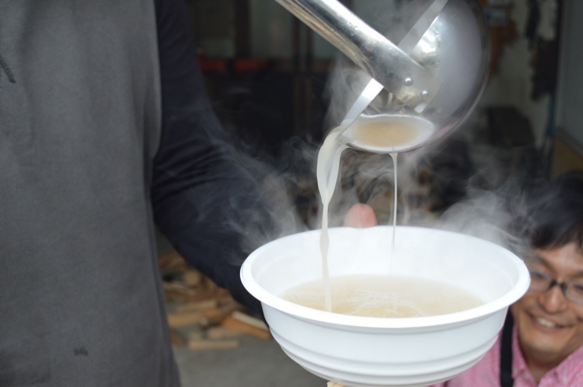 牛骨白湯スープ